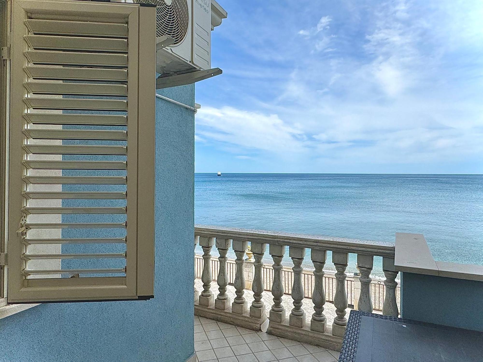 Maremare Apartments Giardini-Naxos Exterior foto